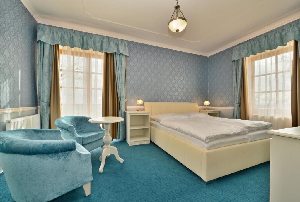 Hotel Gold Chotoviny Rom bilde