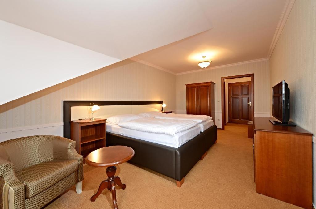 Hotel Gold Chotoviny Rom bilde